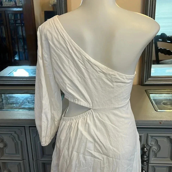 Crescent Lainey Small One Shoulder Midi Dress white - Picture 6 of 12